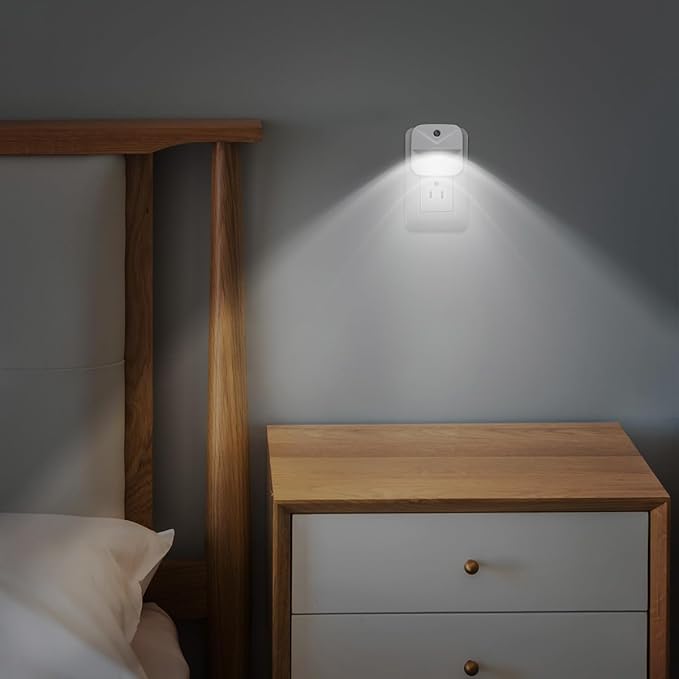 KINUR 6 Pack LED Night Light Plug into Wall, Daylight White Color Dusk to Dawn Sensor Automatic on and Off for Kids, Nursery, Bedroom, Bathroom, Hallway, Stairs, Kitchen