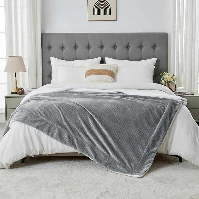 SOCHOW Waffle Sherpa Fleece Throw Blanket, Super Soft Fuzzy Warm, Lightweight Fluffy Reversible Plush Blanket for Bed Sofa Couch, 50 x 60 Inches Grey