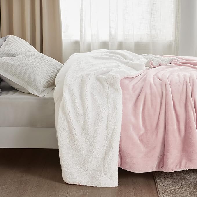 Bedsure GentleSoft Sherpa Fleece Blankets King Size for Bed - Thick and Warm, Soft Fuzzy Plush King Blanket for Winter, Pink, 108x90 Inches