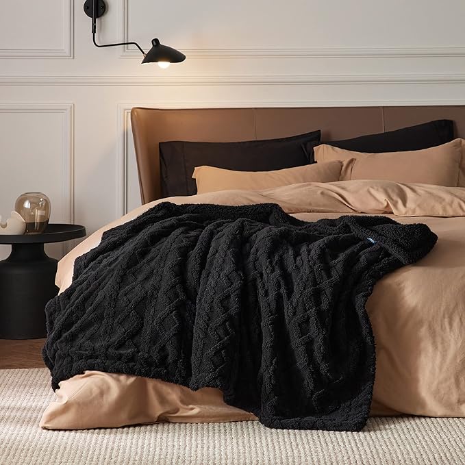 Bedsure Sherpa King Size Blanket for Bed- GentleSoft Fleece Fluffy & Cozy Cable Jacquard Tufted for Women Gift, Thick and Warm Blankets for Winter, Black, 108x90 Inches