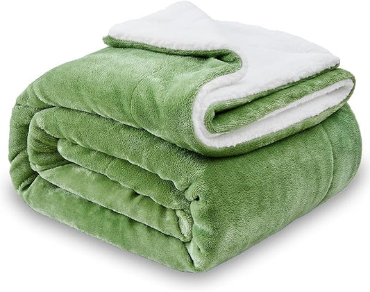 SOCHOW Sherpa Fleece Throw Blanket, Double-Sided Super Soft Luxurious Plush Blanket Throw Size, Sage Green, 50x60 inches