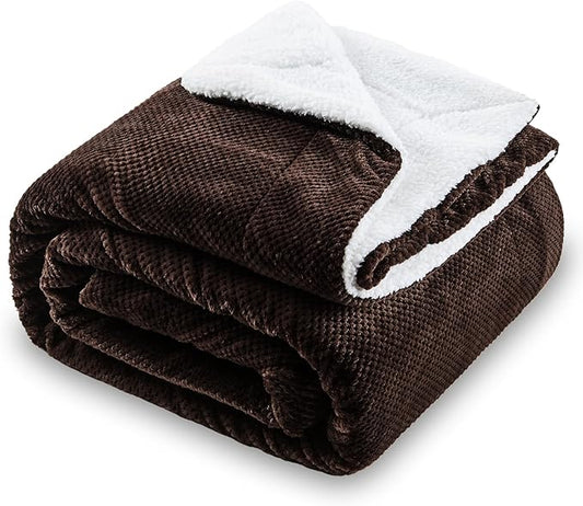 SOCHOW Waffle Sherpa Fleece Throw Blanket, Super Soft Fuzzy Warm, Lightweight Fluffy Reversible Plush Blanket for Bed Sofa Couch, 50 x 60 Inches Brown