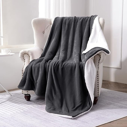 SOCHOW Sherpa Fleece Throw Blanket, Double-Sided Super Soft Luxurious Plush Blanket King Size 90 inchx108 inch, Dark Grey