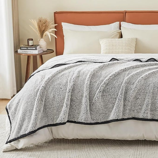 EMME Fuzzy Blanket Soft Fleece Throw Blankets for Women, Fluffy Sherpa Throws(Black,50"x60")