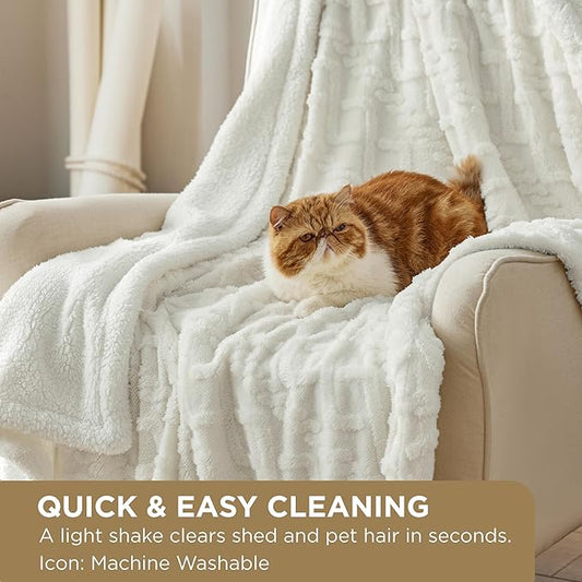 Bedsure Sherpa Fleece Blanket Twin Size for Bed - GentleSoft Fluffy & Cozy Cable Jacquard Tufted for Women Gift, Thick and Warm Blankets for Winter, Cream, 60x80 Inches