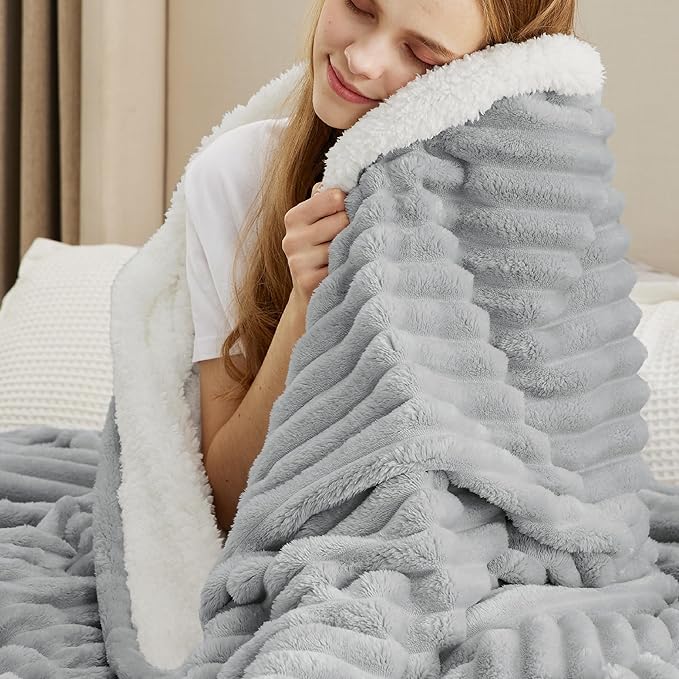 Bedsure Sherpa Throw Blanket for Couch - Super Soft, Cozy Fleece Thick Warm Blanket for Winter, GentleSoft Plush & Fluffy Throw Gift for Women, Room Decor, Grey, 50x60 Inches