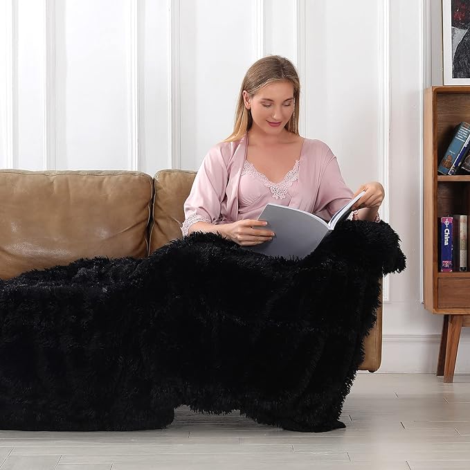 Tuddrom Decorative Extra Soft Faux Fur Blanket Twin Size 70" x78",Reversible Fuzzy Lightweight Long Hair Shaggy Fleece Blanket,Fluffy Cozy Plush Comfy Microfiber Throw Blanket for Couch Sofa Bed,Black