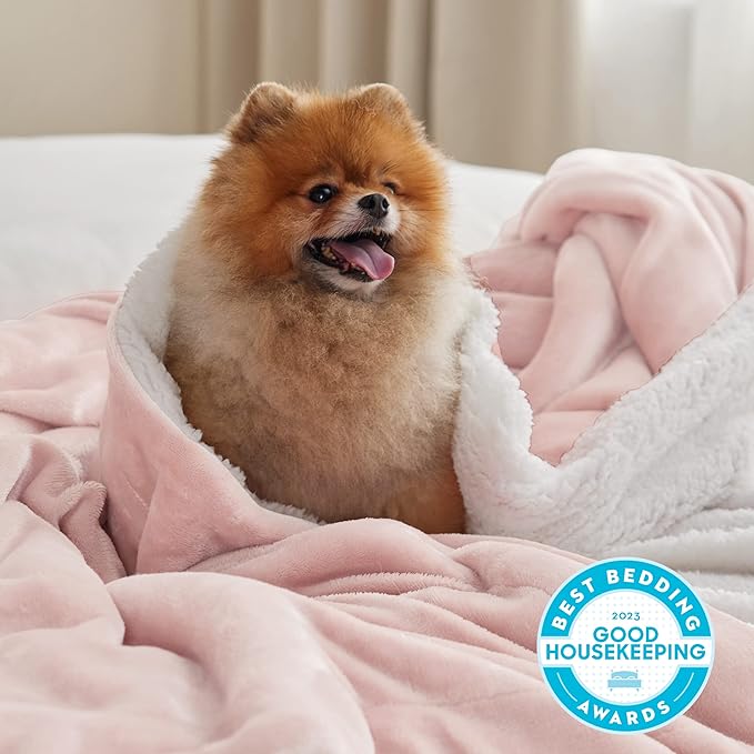 Bedsure GentleSoft Sherpa Fleece Throw Blanket for Couch - Thick and Warm, Soft Fuzzy Plush Throw Blanket for Winter, Pink, 50x60 Inches