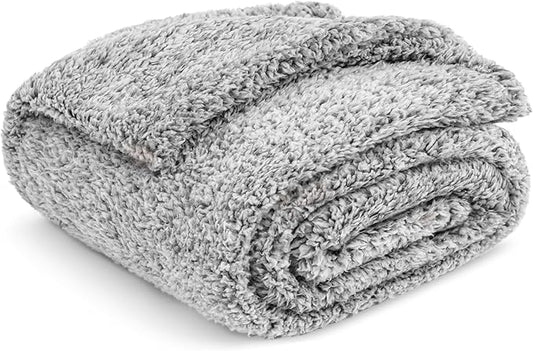 PAVILIA Sherpa Throw Blanket for Couch Sofa, Heather Grey Fluffy Warm Plush Blanket for Bed, Cozy Super Soft Lightweight Throw, Fuzzy Decorative Blanket, All Season Home, 50x60