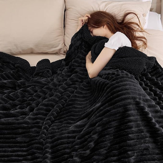 Bedsure Sherpa Blanket King Size for Bed - Super Soft, Cozy Fleece Thick Warm Blanket for Winter, GentleSoft Home Room Decor, Black, 108x90 Inches