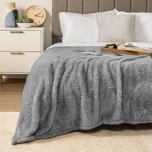 Pavilia Sherpa Bed Blanket King Size, Grey Plush Soft Cozy Fluffy Lightweight Microfiber Fuzzy All Season Blanket, 90x108 King
