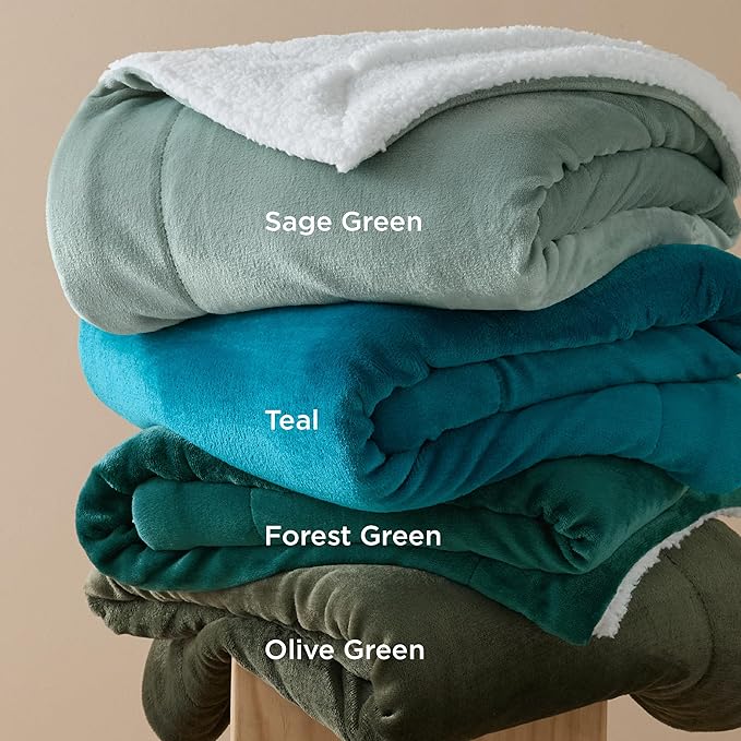 Bedsure GentleSoft Sherpa Fleece Throw Blanket for Couch - Thick and Warm, Soft Fuzzy Plush Throw Christmas Blanket for Winter, Forest Green, 50x60 Inches