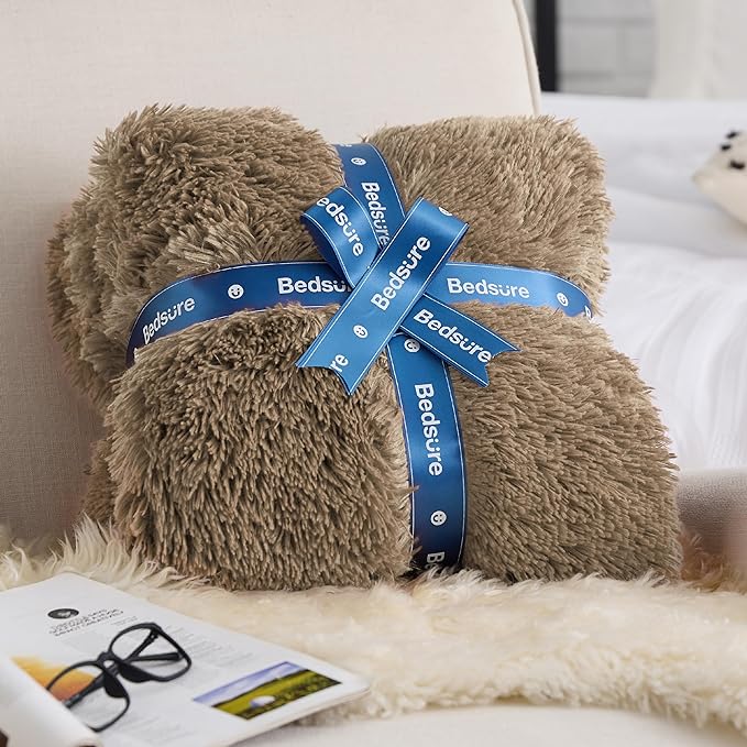 Bedsure GentleSoft Fluffy Brown Blankets Queen Size for Bed, Thick Sherpa Faux Fur Fleece Fuzzy Plush Winter Warm Heavy Soft Queen Blankets, Bedroom Decor Brown Gifts Cozy Gifts for Women Men, 90x90